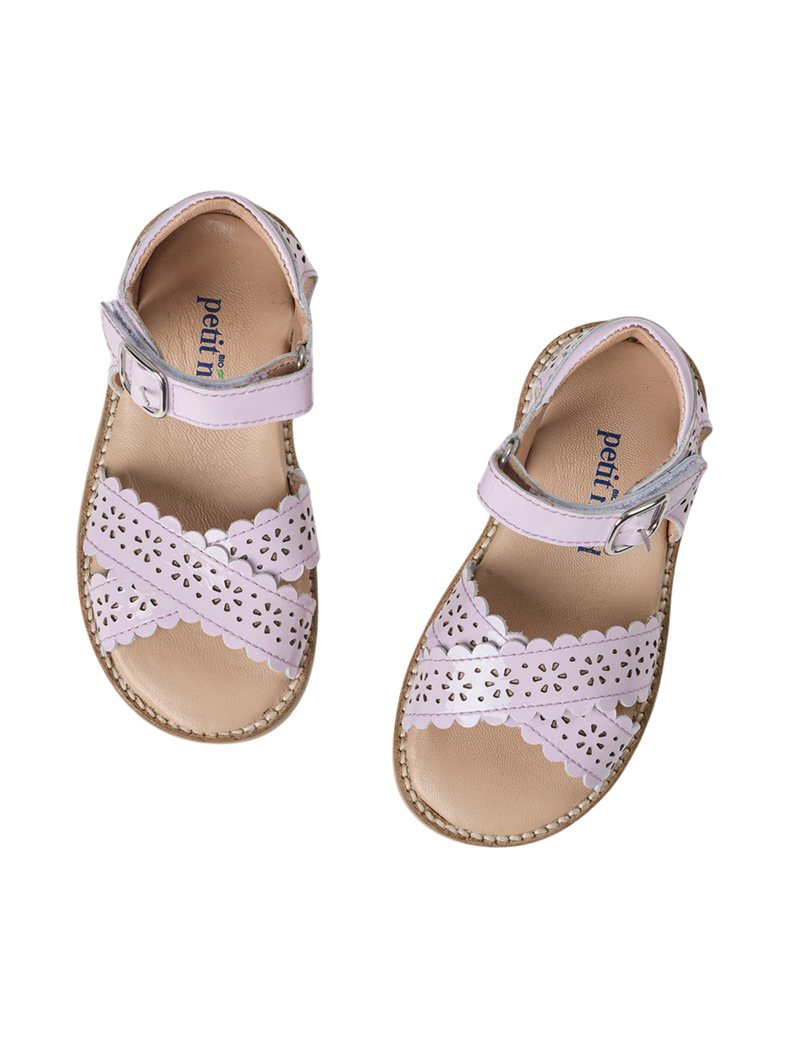 Petit Nord Crossover Scallop Flower Sandals Iris Patent 124