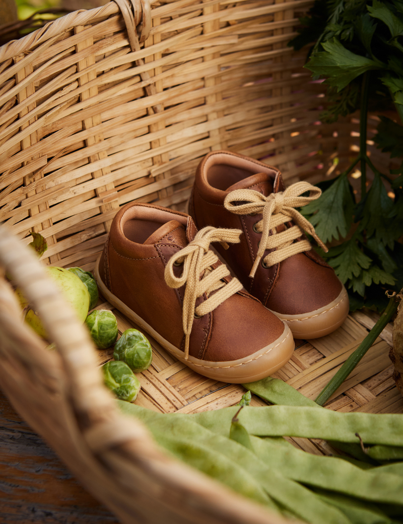 Petit Nord Everyday shoe Lace Sneakers Cognac 002