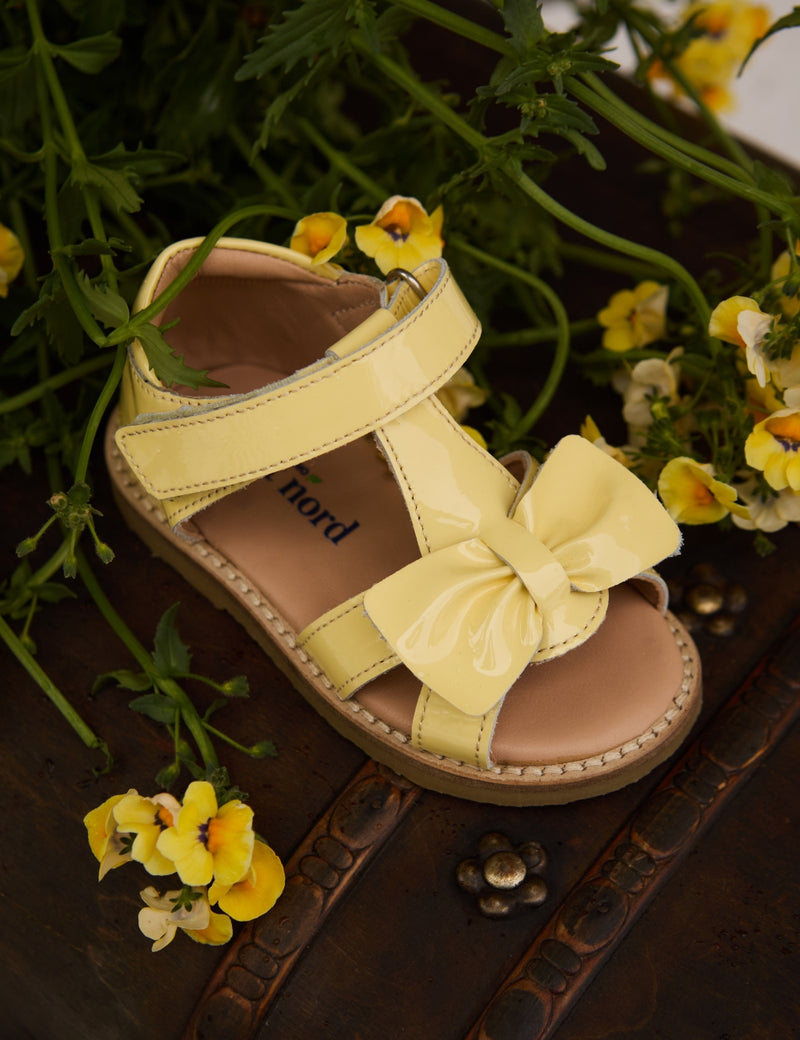 Petit Nord Gry Sandal Sandals Butter Patent 123