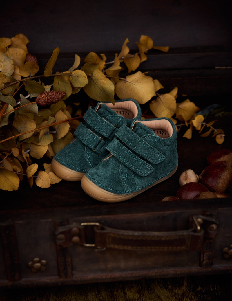 Petit Nord Mini Bootie Velcro Low Boot Shoes Teal Suede 153