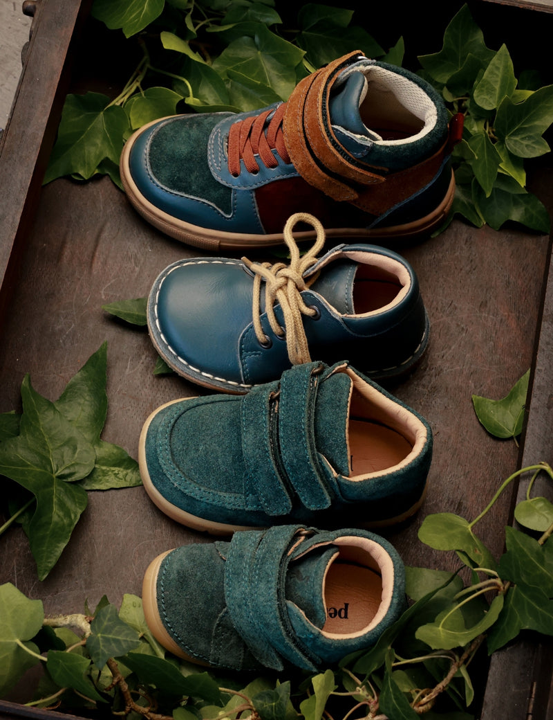 Petit Nord Mini Bootie Velcro Low Boot Shoes Teal Suede 153