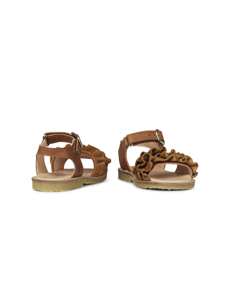 Petit Nord Ruffles Sandal Sandals Cognac 002