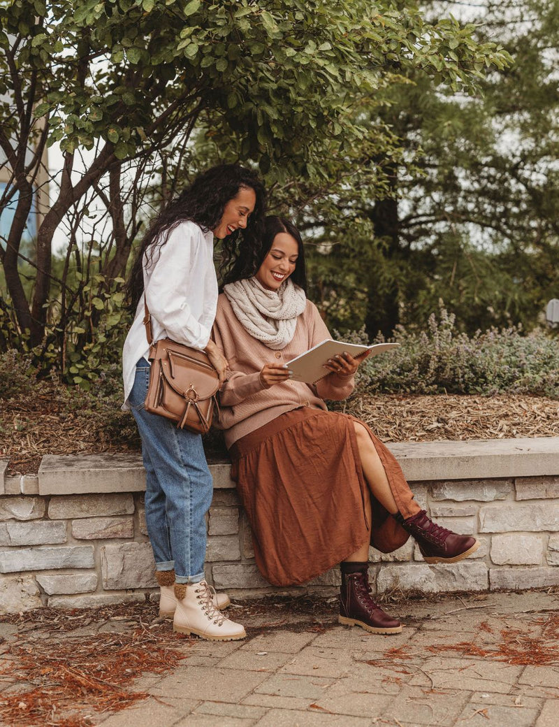 Petit Nord Saga Boot Women Plum 075