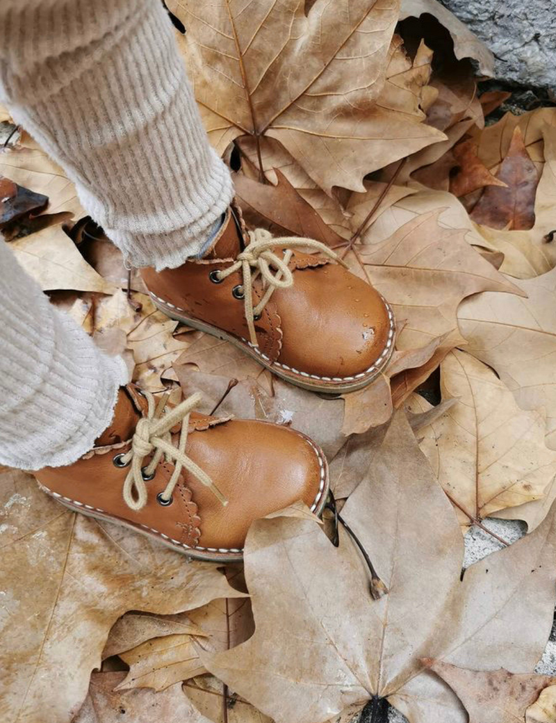 Petit Nord Scallop Boot Low Boot Shoes Cognac 002