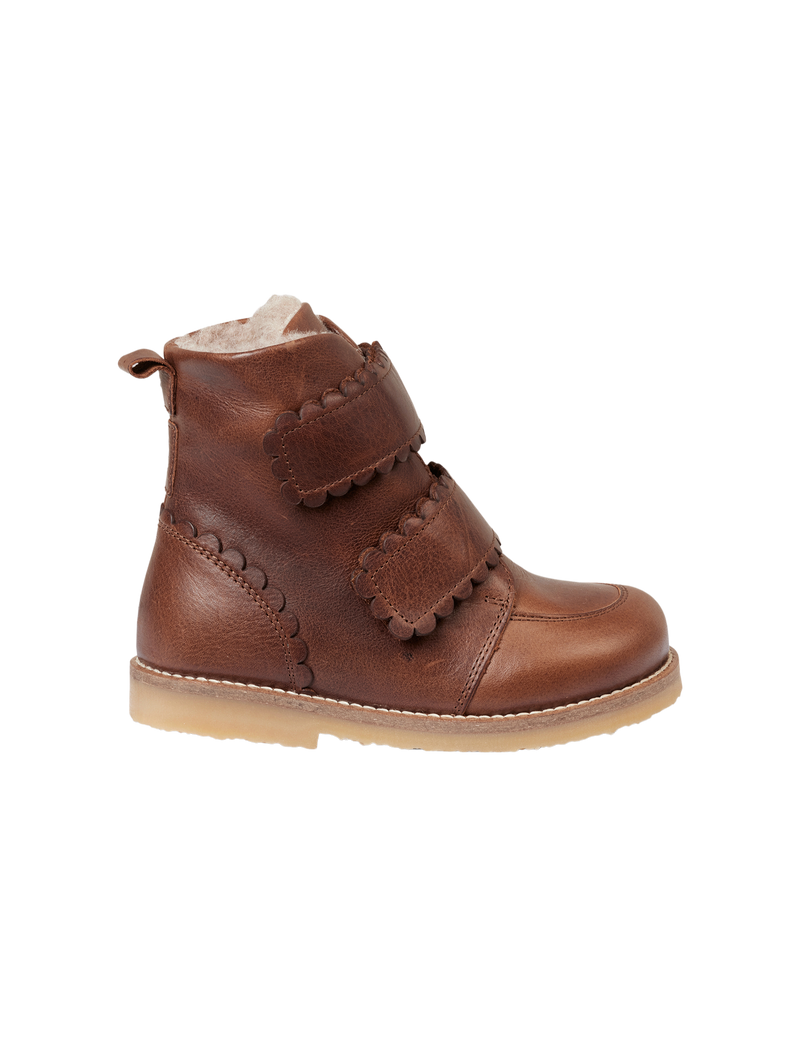 Petit Nord Scallop Winter Boot Winter Boots Hazelnut 069