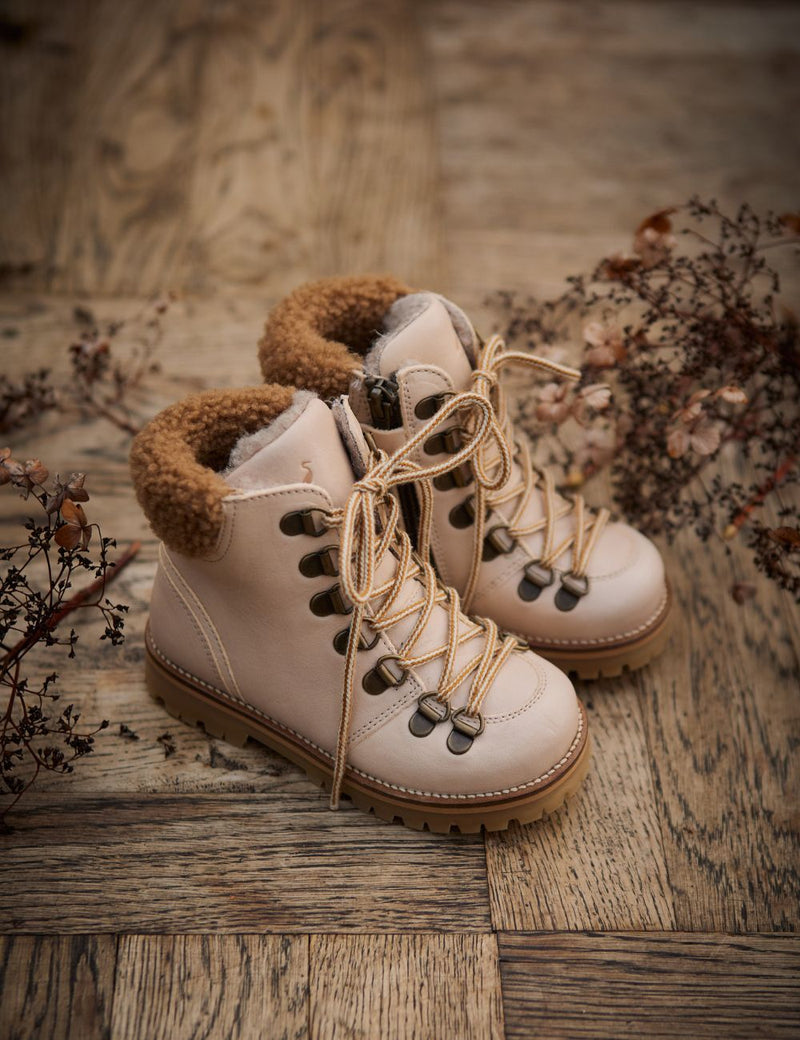 Petit Nord Shearling Winter Boot Winter Boots Cream 052