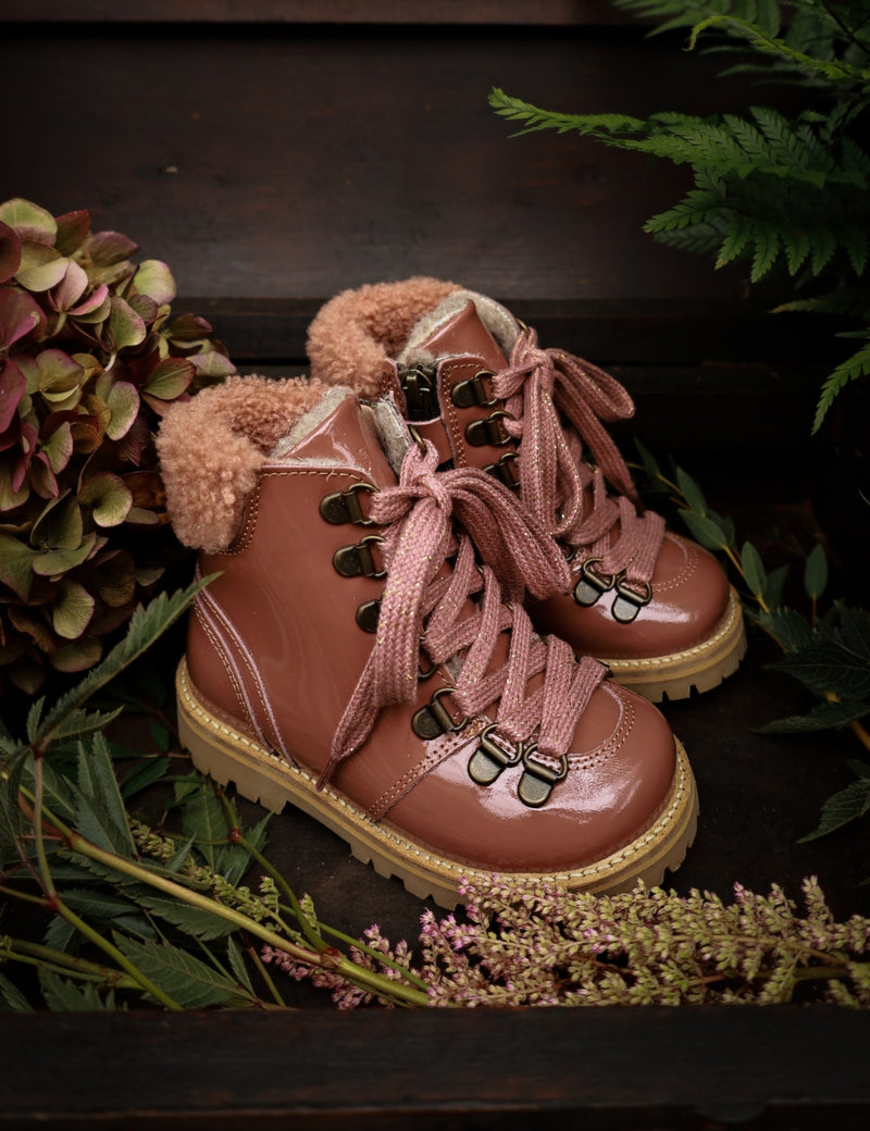 Petit Nord Shearling Winter Boot Winter Boots Rose Clay Patent 091