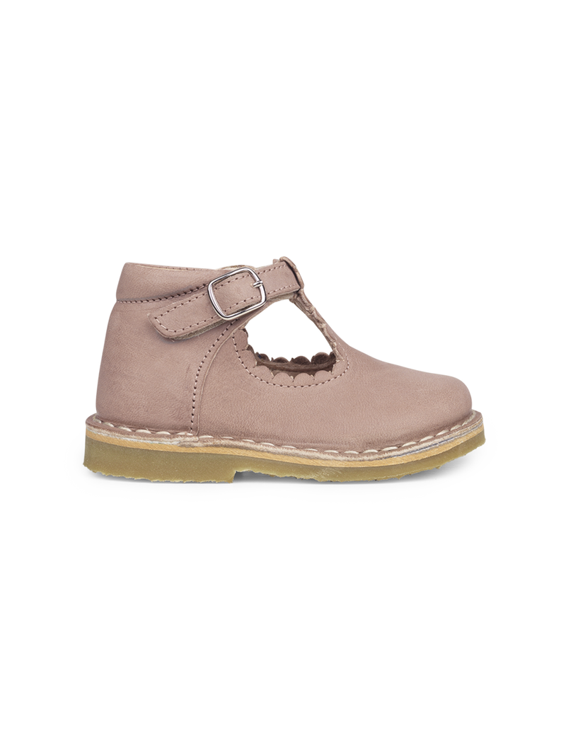 Petit Nord T-Bar Scallop T-bars and Ballerinas Old rose 020