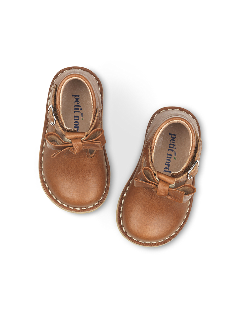 Petit Nord T-bar Bow T-bars and Ballerinas Cognac 002