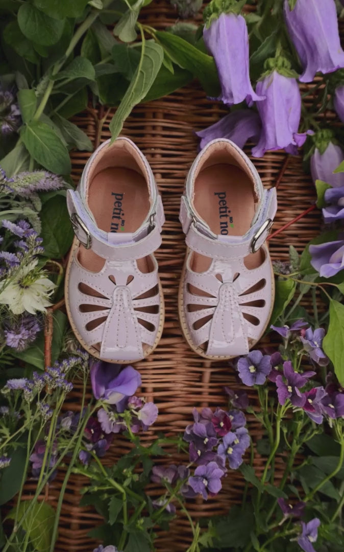 Petit Nord Butterfly Sandal Sandals Iris Patent 124